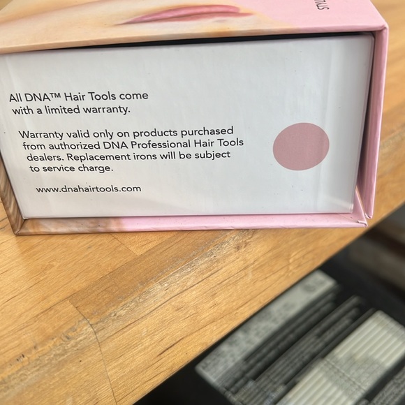 *NIB* DNA HAIRTOOLS STYLING COMB PRO ROSE GOLD - Picture 6 of 7